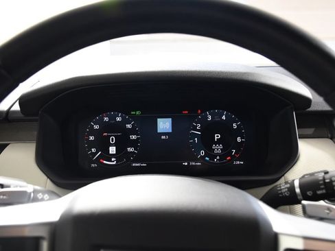 Used 2023 Land Rover Discovery S R-Dynamic AWD/4WD image 31