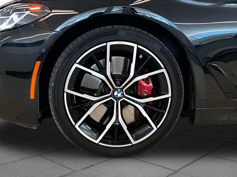 Used 2023 BMW 540i w/ M Sport Package RWD image 9