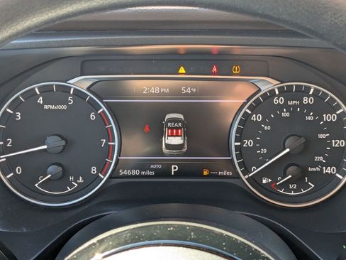 Used 2023 Nissan Rogue SV image 11