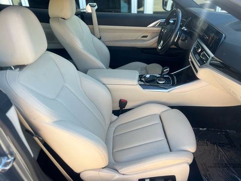 Used 2021 BMW 430i Coupe w/ Convenience Package image 15