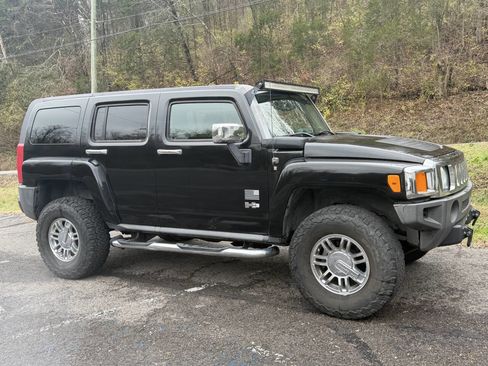 Used 2007 HUMMER H3 image 3