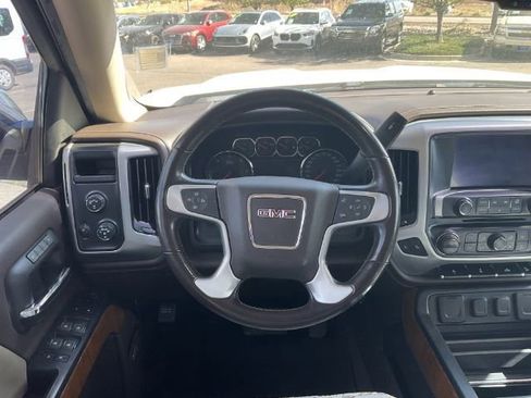 Used 2018 GMC Sierra 1500 SLT w/ Texas SLT Premium Package AWD/4WD image 18