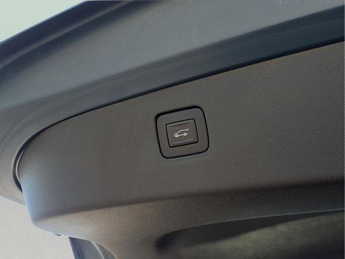 Used 2024 Buick Envista Avenir image 23