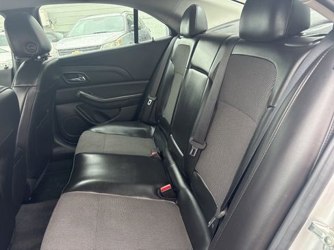 Used 2016 Chevrolet Malibu LT image 12