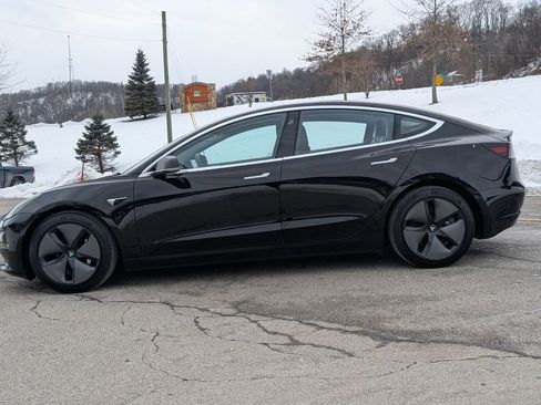 Used 2018 Tesla Model 3 Long Range image 16