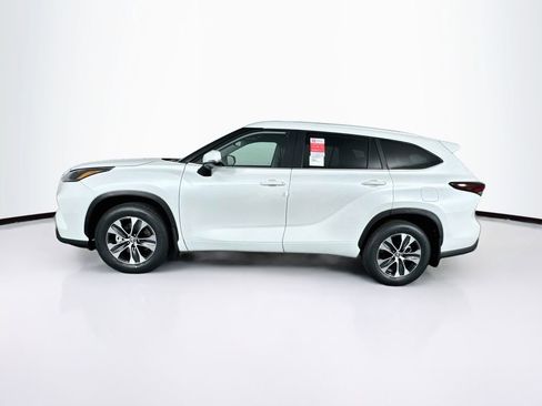 New 2026 Toyota Highlander XLE AWD/4WD image 5