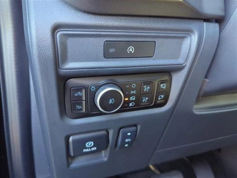 Used 2025 Ford F150 Raptor image 26