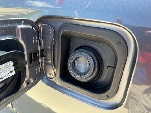 Certified 2023 Honda Ridgeline RTL image 32