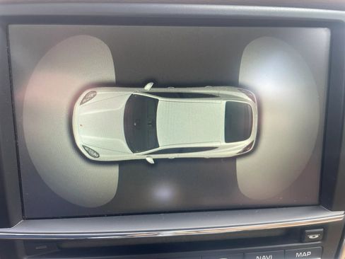 Used 2012 Porsche Panamera 4 image 8