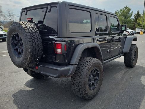 Used 2024 Jeep Wrangler Willys image 2