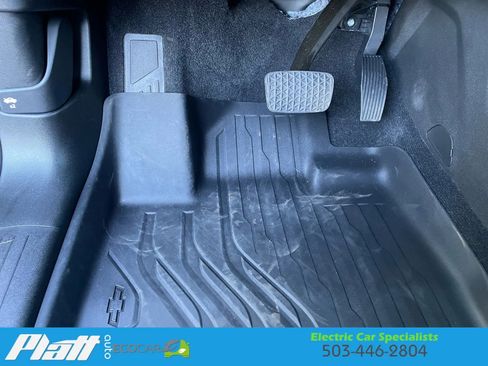 Used 2025 Chevrolet Equinox EV LT w/ Convenience Package image 27