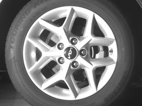 Used 2025 Kia Soul LX w/ LX Technology Package FWD image 13