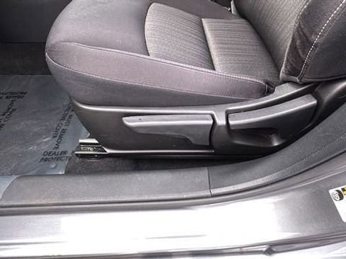 Used 2024 Nissan Altima 2.5 S image 31