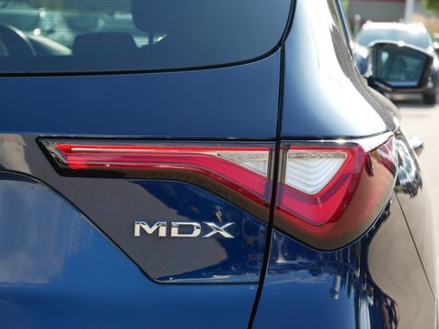 Used 2022 Acura MDX SH-AWD w/ Technology Package image 17