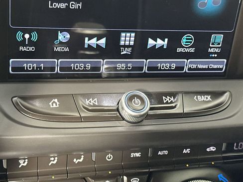 Used 2018 Chevrolet Camaro LT image 22