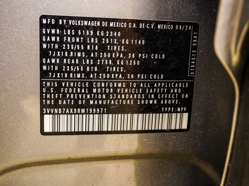 Used 2024 Volkswagen Tiguan Wolfsburg Edition image 36