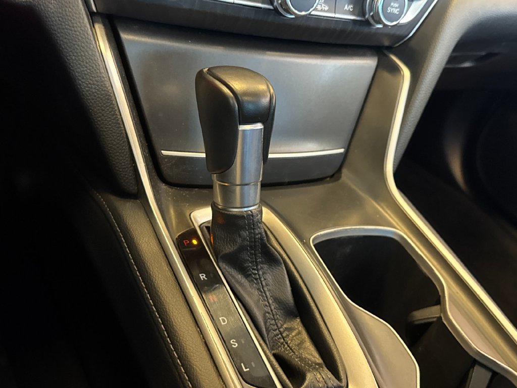 Used 2018 Honda Accord EX-L image 26