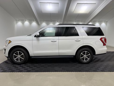 Used 2019 Ford Expedition XLT w/ Equipment Group 201A image 4