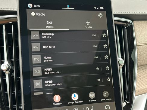 New 2026 Volvo XC90 T8 Plus AWD/4WD image 14
