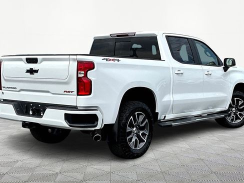 Used 2021 Chevrolet Silverado 1500 RST w/ Convenience Package II image 6