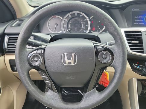 Used 2016 Honda Accord LX image 25