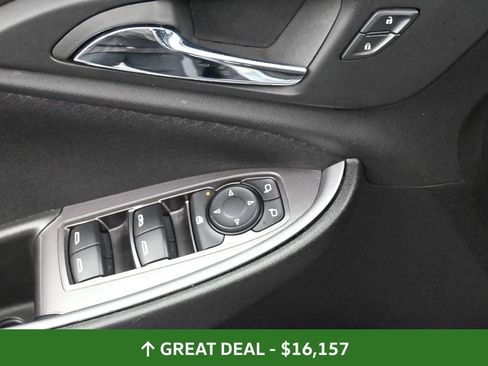 Used 2023 Chevrolet Malibu LT image 27