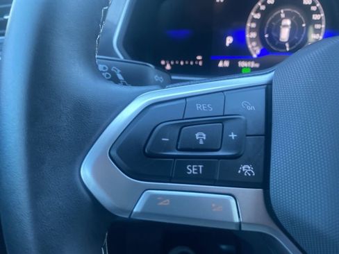 Used 2024 Volkswagen Tiguan S image 17