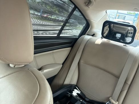 Used 2018 Subaru Legacy 2.5i Limited AWD/4WD image 9