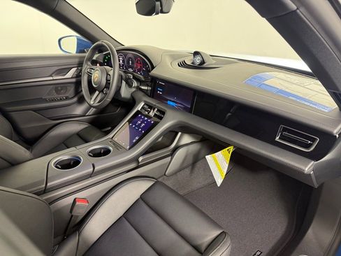 New 2026 Porsche Taycan image 16