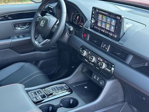 New 2025 Honda Pilot TrailSport image 9