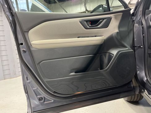 Certified 2026 Subaru Forester AWD/4WD image 11