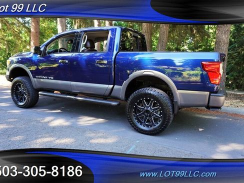 Used 2018 Nissan Titan Platinum Reserve w/ Platinum Utility Package AWD/4WD image 12