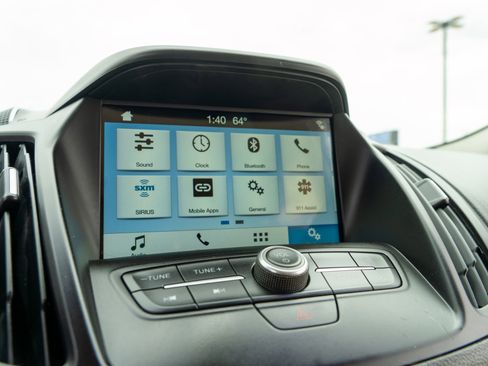 Used 2019 Ford Escape SE image 20