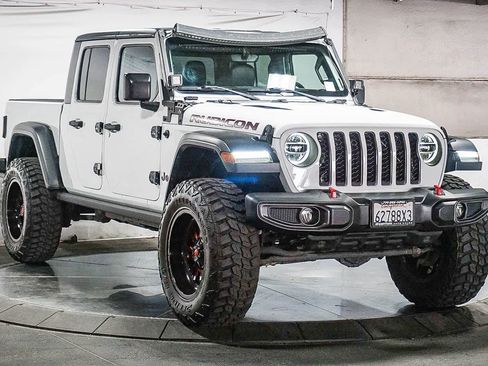 Used 2020 Jeep Gladiator Rubicon AWD/4WD image 3