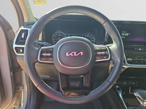 Used 2022 Kia Sorento SX image 10
