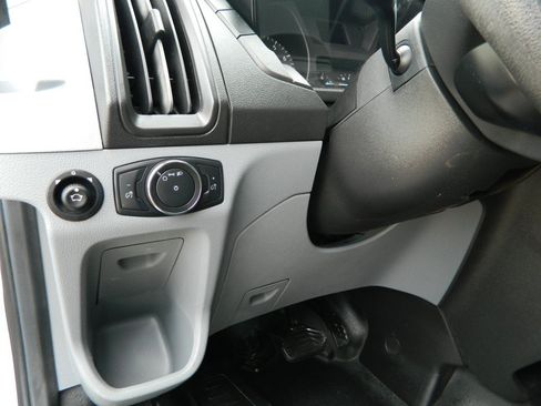 Used 2019 Ford Transit 250 130 Low Roof w/ Exterior Upgrade Package RWD image 21