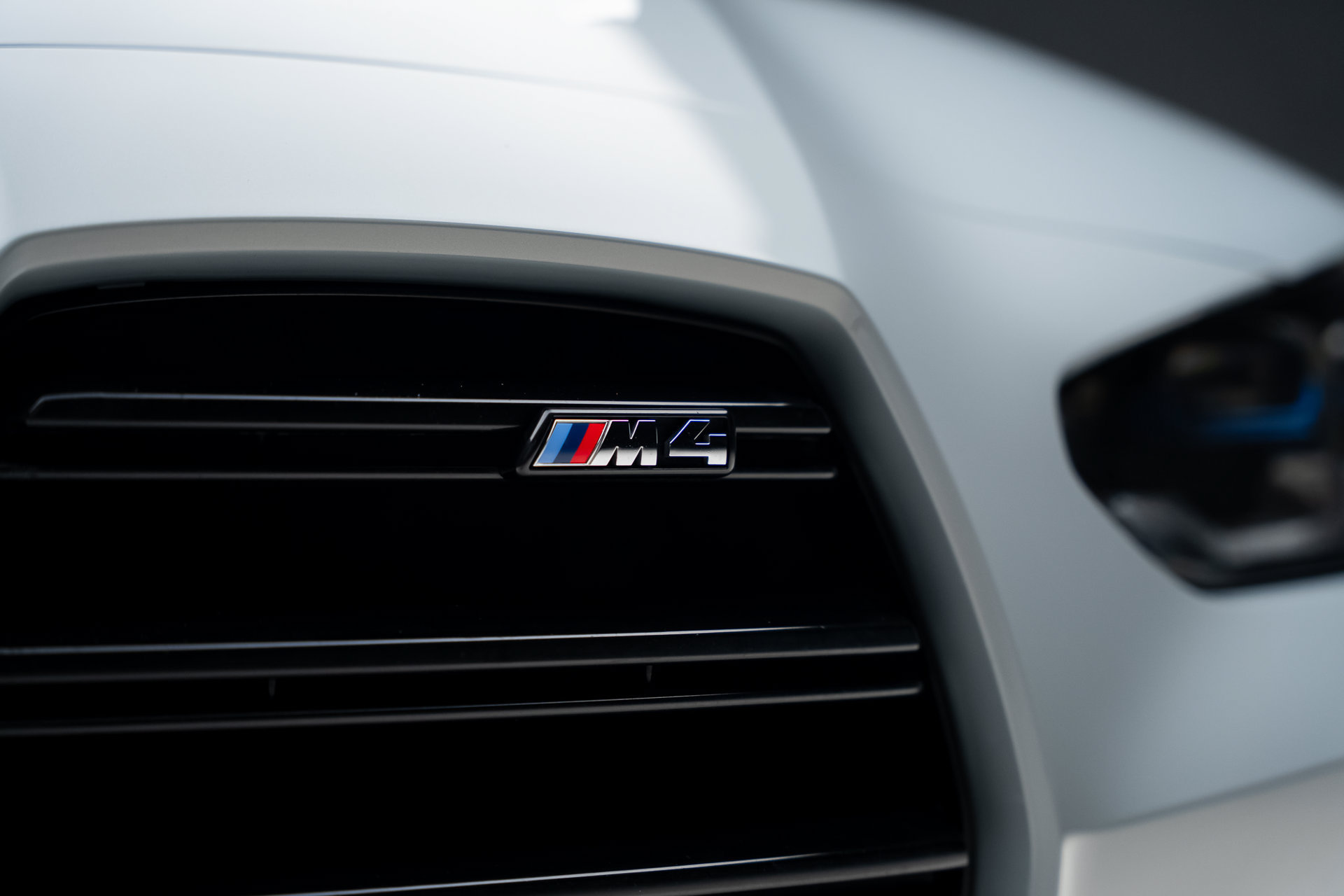 Used 2021 BMW M4 Coupe w/ Executive Package RWD image 14