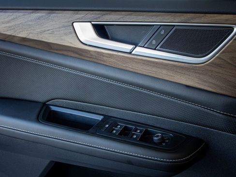 New 2026 Volkswagen Atlas SE image 27