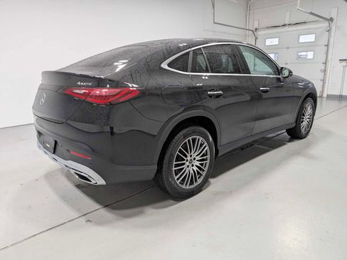 Certified 2025 Mercedes-Benz GLC 300 4MATIC image 8