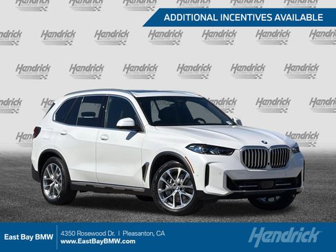 New 2026 BMW X5 xDrive50e AWD/4WD image 1