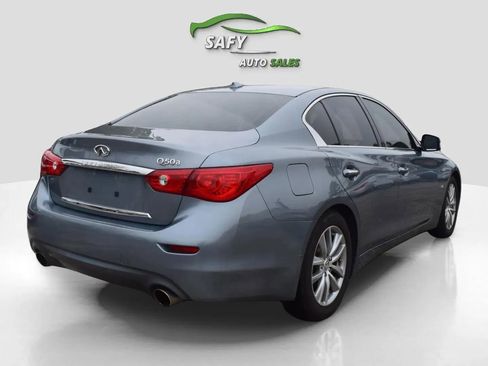 Used 2014 INFINITI Q50 3.7 Sedan 4D w/ Moonroof Package image 4