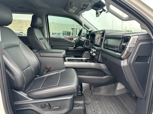 Used 2025 Ford F250 Lariat w/ Chrome Package AWD/4WD image 13