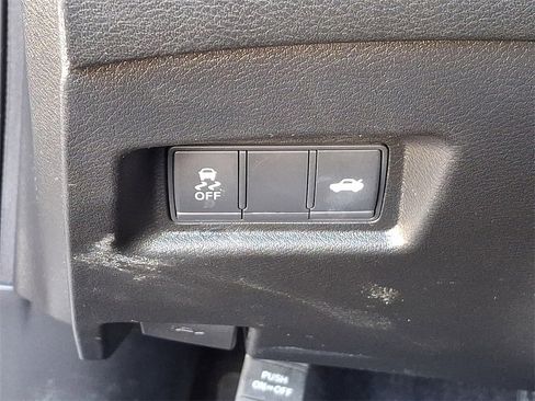 Used 2018 INFINITI Q50 Sport image 27