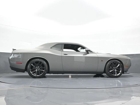 Used 2019 Dodge Challenger R/T Scat Pack w/ Shaker Package image 54