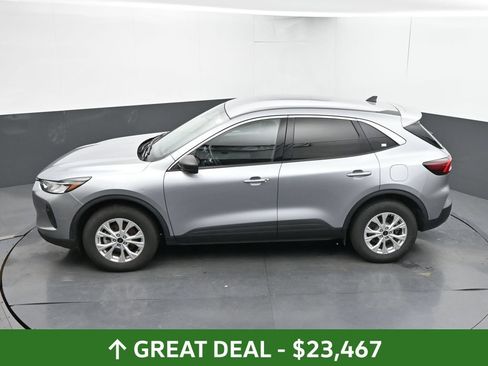 Used 2024 Ford Escape Active AWD/4WD image 43