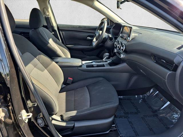 Used 2025 Nissan Sentra SV FWD image 19