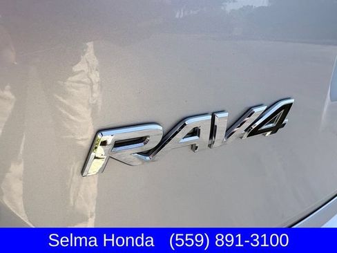 Used 2016 Toyota RAV4 Limited AWD/4WD image 29