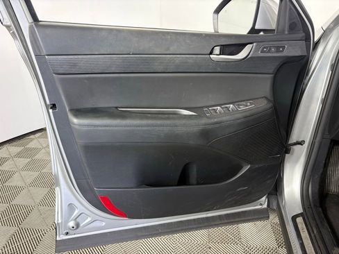 Used 2024 Hyundai Palisade Limited FWD image 10