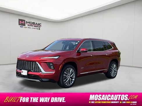 Used 2025 Buick Enclave Avenir w/ Super Cruise Package AWD/4WD image 3