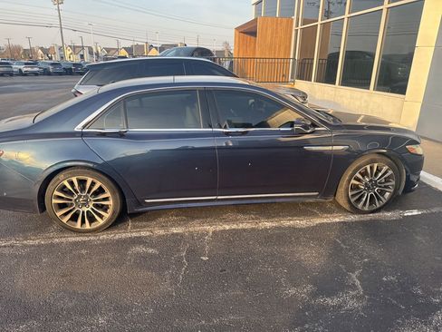 Used 2017 Lincoln Continental Reserve w/ Technology Package image 7